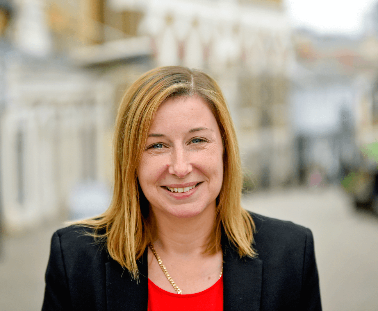 Lamb Brooks Partner & Specialist Adviser for Wills, Trusts & Estate Planning, Sue Squires